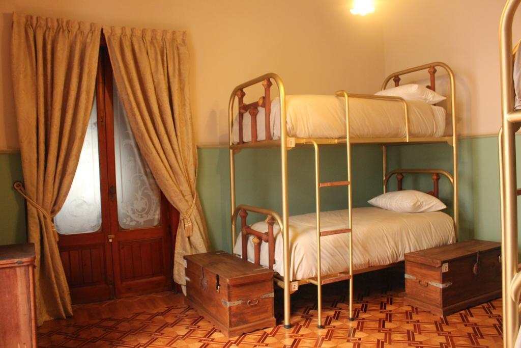 Leonora Hostal Puebla Exteriör bild