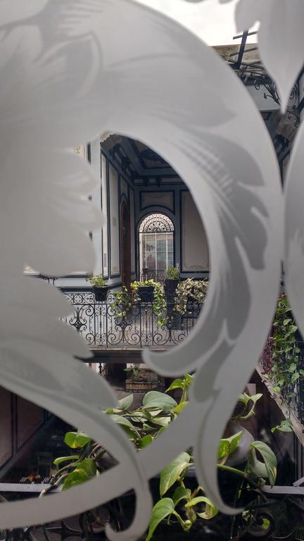 Leonora Hostal Puebla Exteriör bild