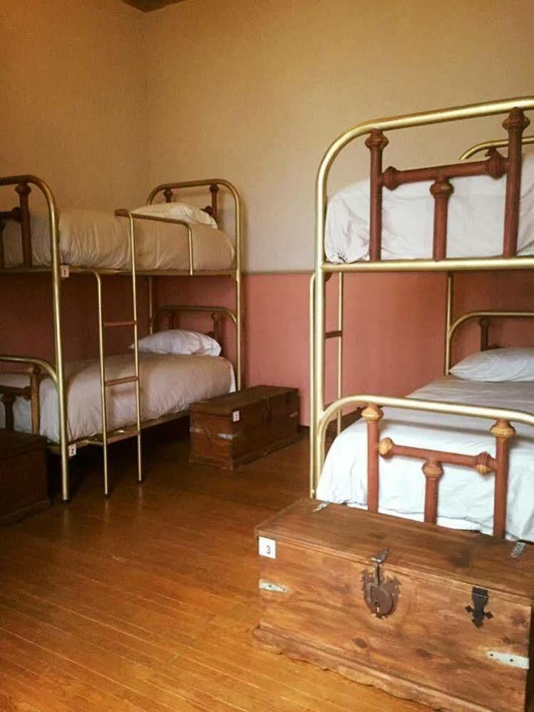Leonora Hostal Puebla Exteriör bild