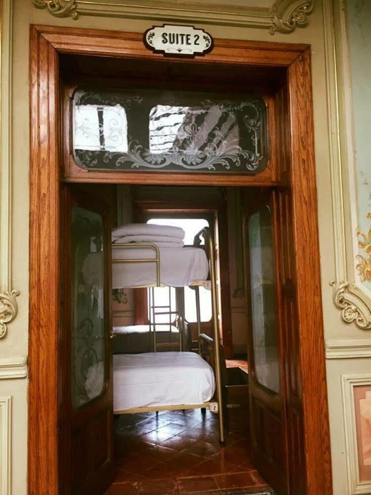 Leonora Hostal Puebla Exteriör bild