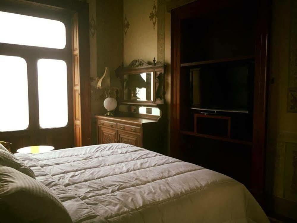 Leonora Hostal Puebla Exteriör bild