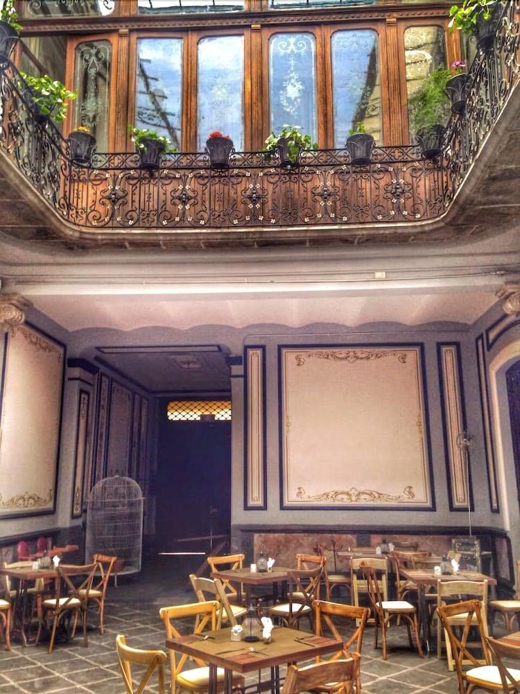 Leonora Hostal Puebla Exteriör bild